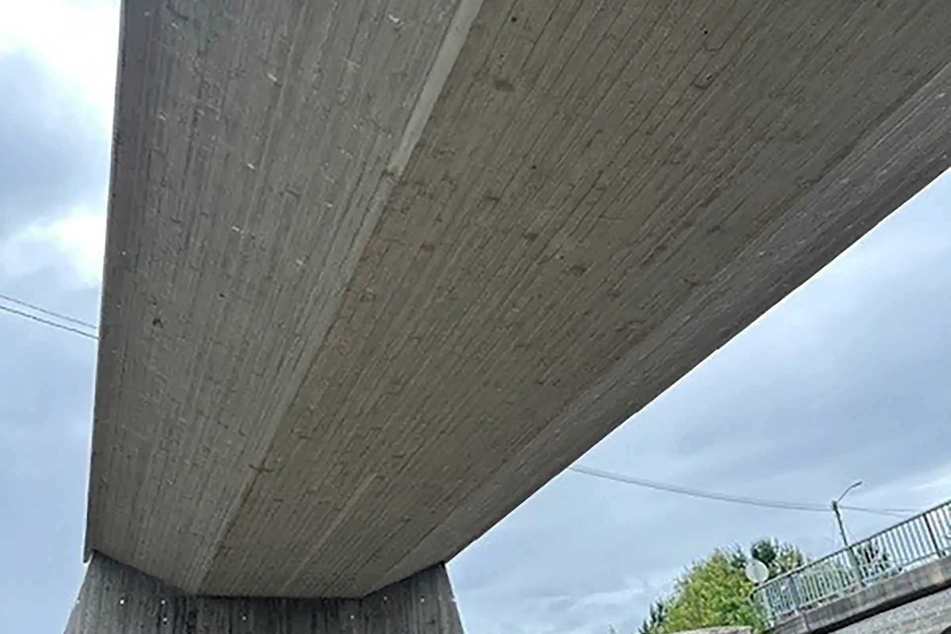 E134 igjennom Aksdal i Tysvær