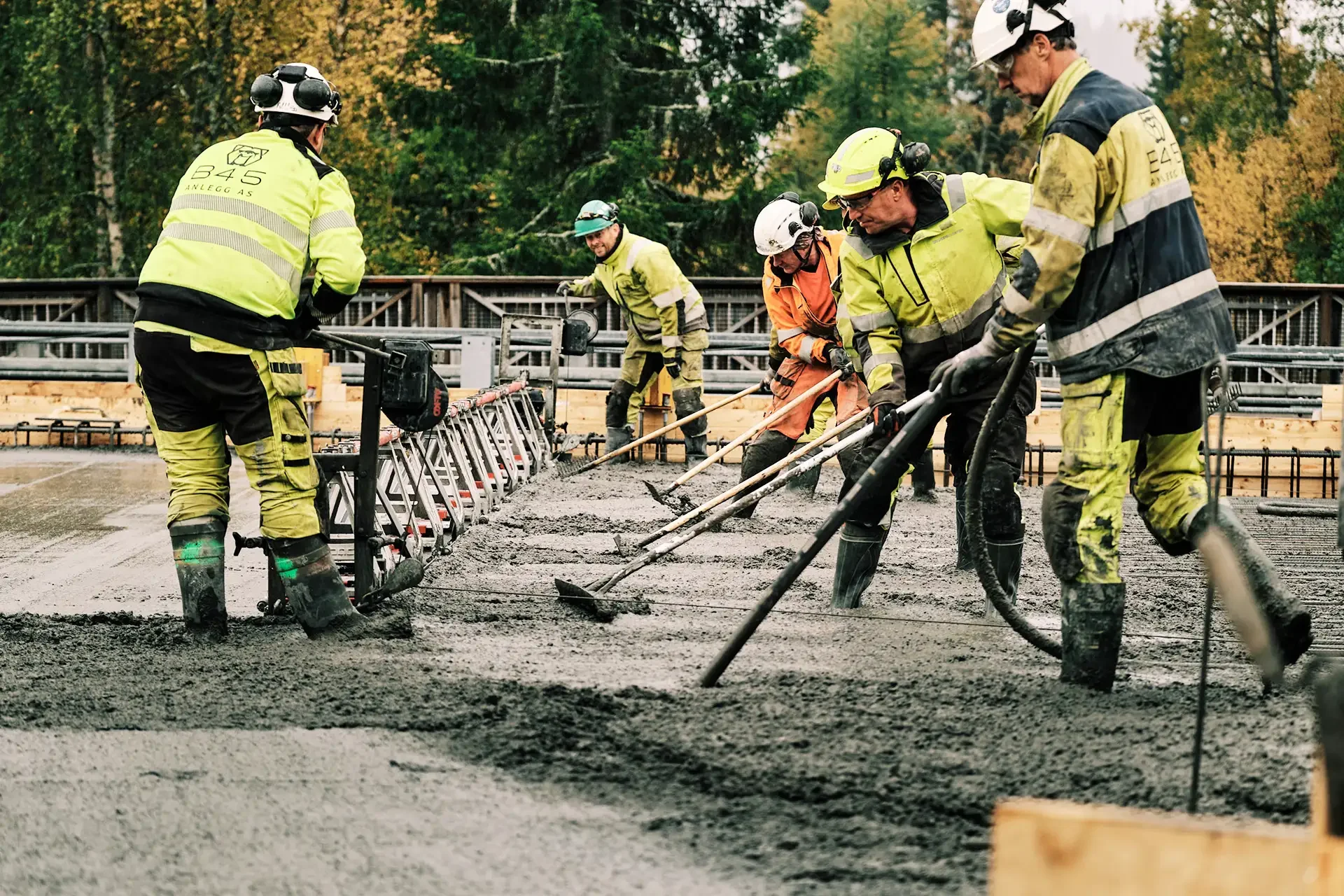 E134 Høydalsmo, Ofte bru